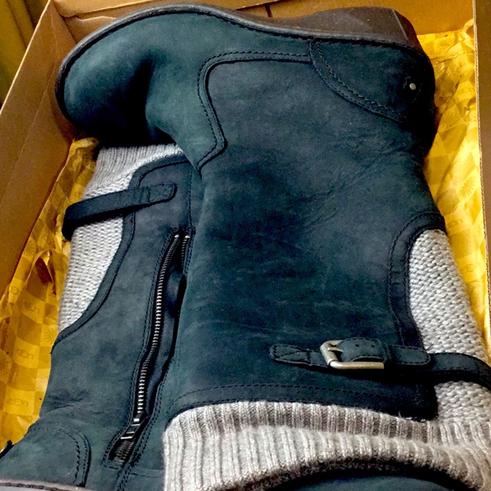 Black and grey SkyFall UGG Boots
